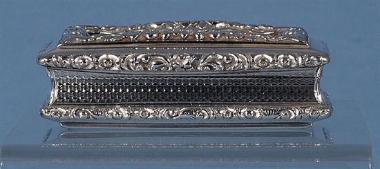 An early Victorian snuff box, by Nathaniel Mills, Length 82mm Weight: 4.1oz/128grms.
